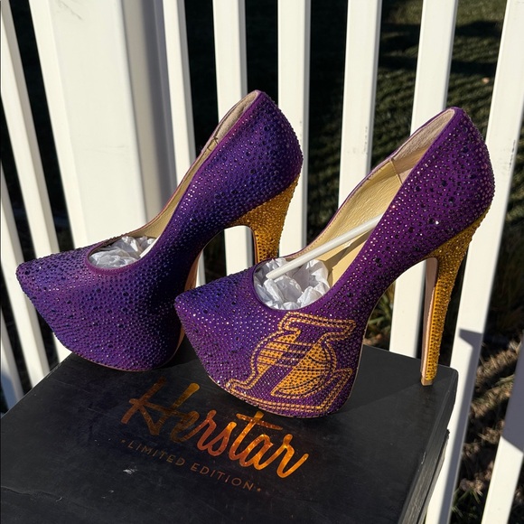 Herstar Limited Edition 6” Laker Crystal Shoe, Purple Gold size 7.5 - Picture 2 of 7